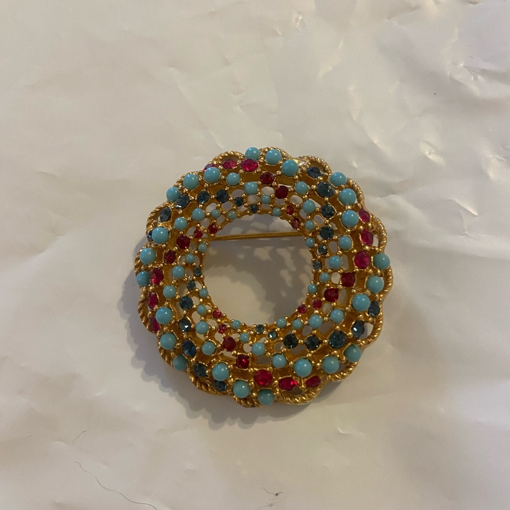 Vintage Sarah Coventry Brooch , Signed, From 1960s